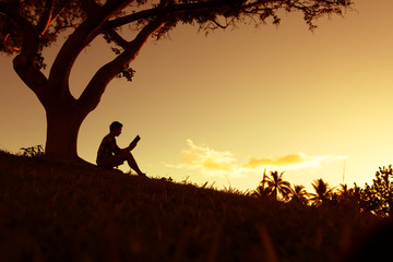 迪士尼和迪斯尼有什么区别