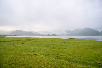 两个人互相暗恋有什么特征？