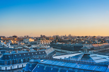 两个人互相暗恋有什么特征？