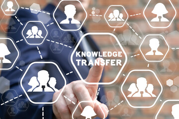 哪些养生知识适合在秋季发给顾客？