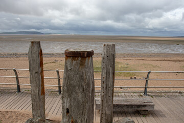 哪些养生知识适合在秋季发给顾客？